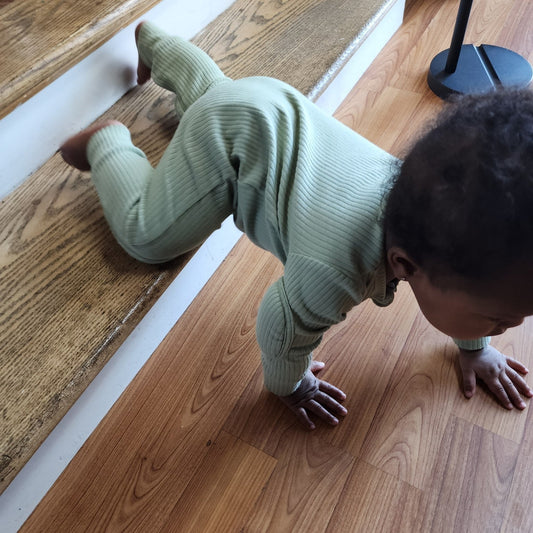 How to Choose the Right Padded Romper for Your Baby