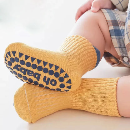 6 pairs of children's anti-slip socks, cute color-matching indoor floor socks, comfortable and breathable toddler walking socks,