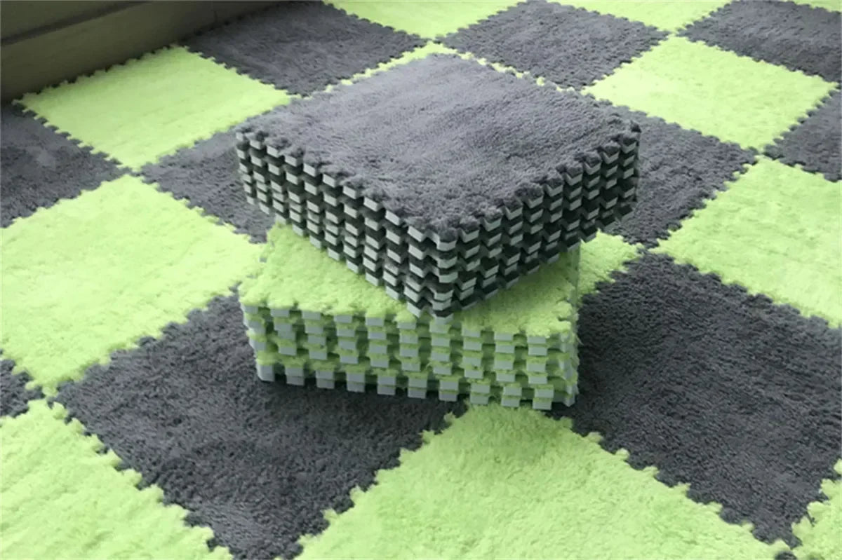Warm Plush Floor Tiles – Interlocking Play Mat Puzzle Carpet for Babies, Kids, Pets & Exercise Areas